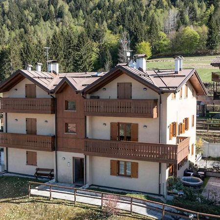 Nature La Casa Della Montagna Apartment Cavedago Exterior photo